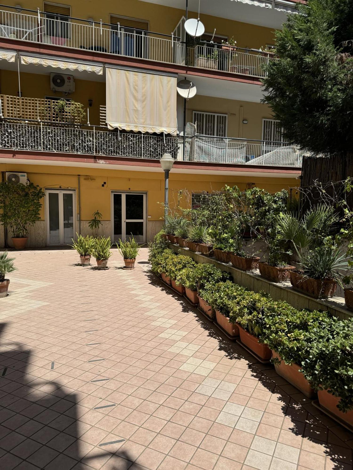 Renza House Chiaia Lägenhet Neapel Exteriör bild